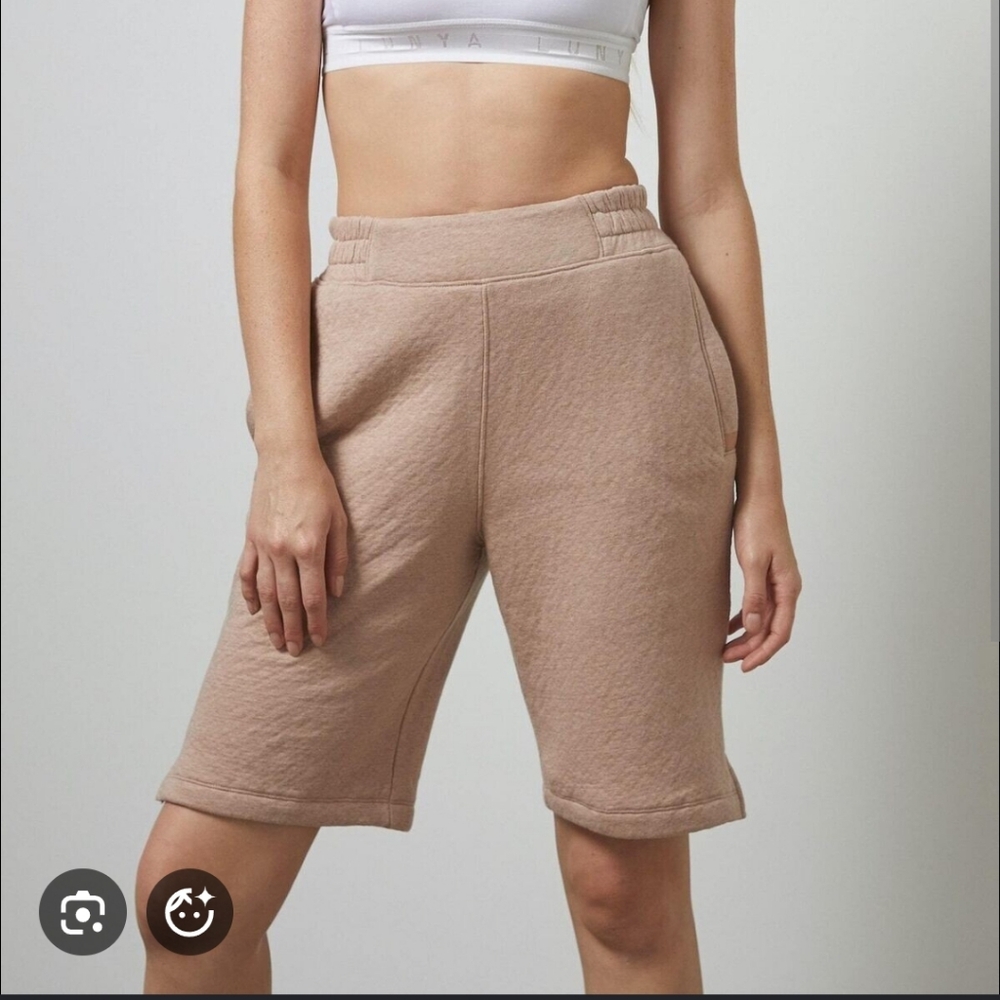 SOLD****Lunya sweat short luxury loungewear NWOT size small